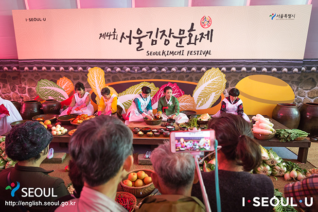 首尔越冬泡菜文化节