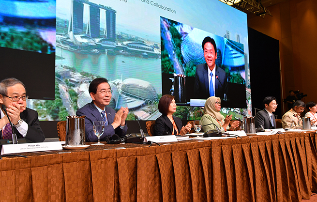朴元淳市长出席“2018世界城市峰会”市长论坛 