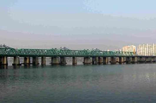 汉江铁桥(汉江最早的桥)