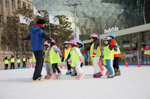 12月19日首尔广场溜冰场开放