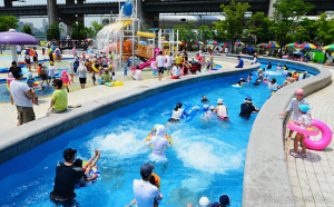 汉江户外游泳池于6月24日开张