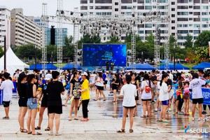 本周末到汉江打水仗消暑吧！