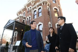 朴元淳市长访问自主外交的象征——“大韩帝国驻美公使馆”
