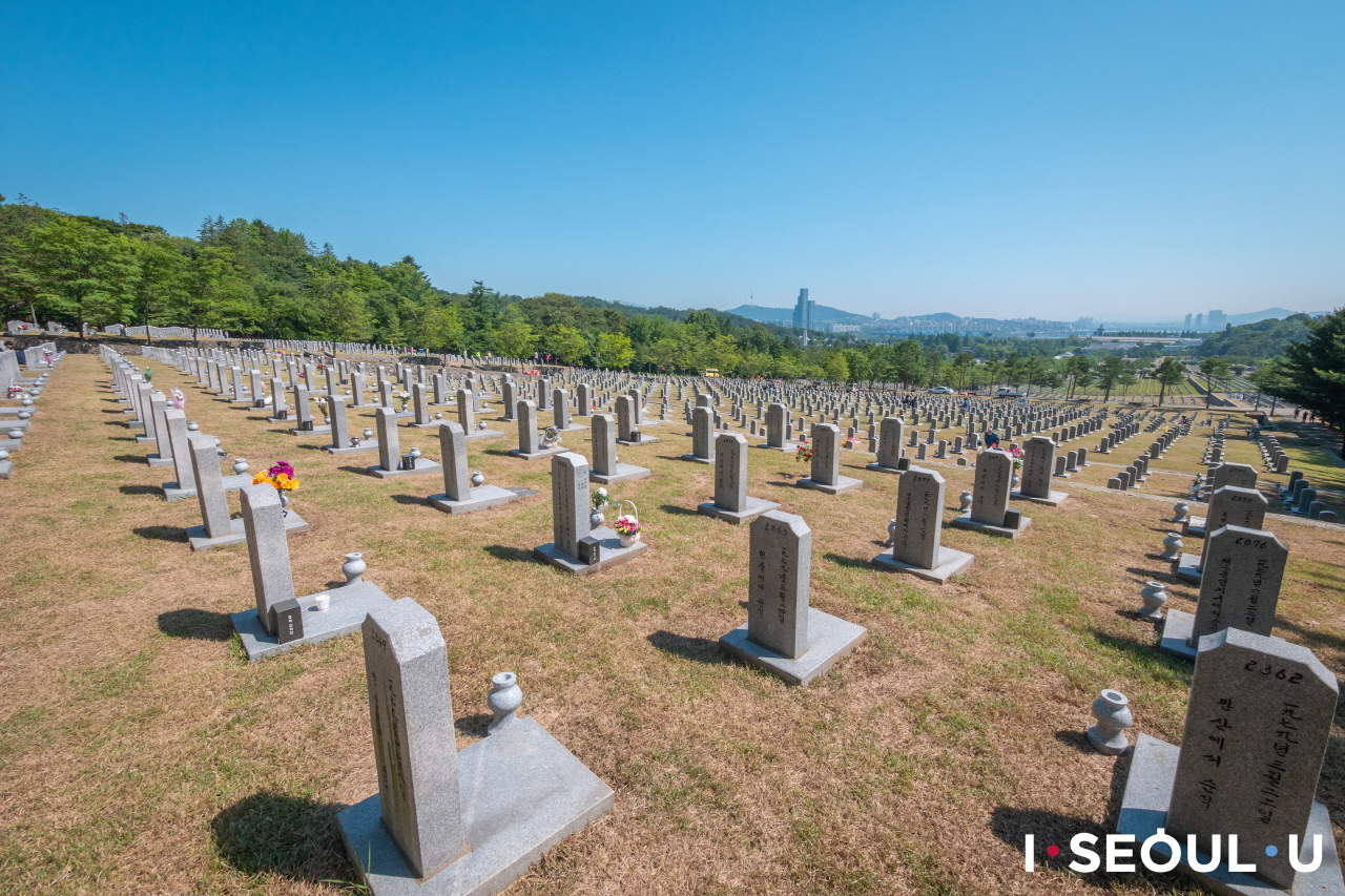 seoul-national-cemetery - 2