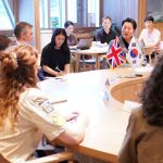 英国童子军联盟与英国驻韩国大使馆有关人士会谈-1