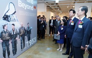 韩美结盟70周年纪念图片展-4