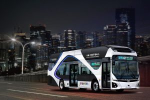首尔市为凌晨工作者运营“自动驾驶凌晨同行公交车”，利用高新交通技术照亮民生
