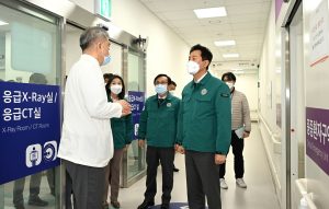 针对医生集体罢工访问首尔医疗院-2