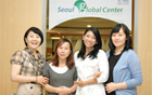 四名来自外国的女性作为首尔市公务员正式开始上班